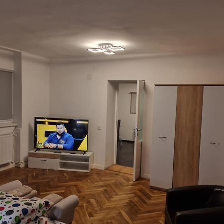 Demijloc 133 Lägenhet Braşov Exteriör bild